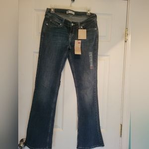 Levi's Bootcut Skinny Jeans (7/28)